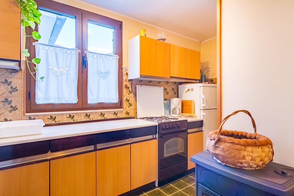 Apartment Manzoni Malinska Exteriör bild